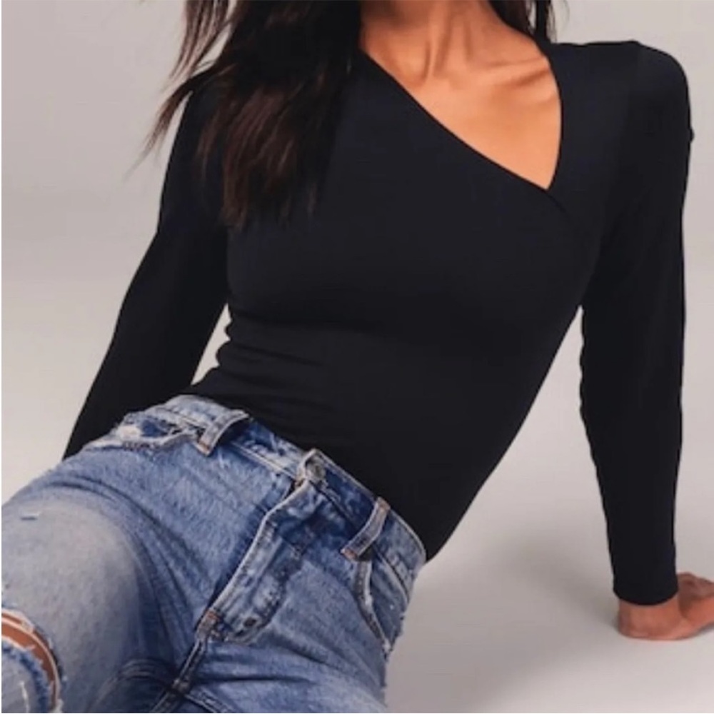 Abercrombie Asymmetrical Soft & Sexy Bodysuit in Mauve